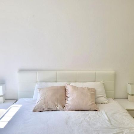 Apartment Palma - Central & Cozy With Free Private Parking Лугано Екстер'єр фото