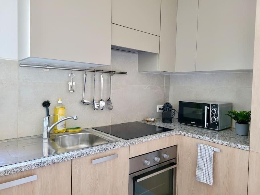 Apartment Palma - Central & Cozy With Free Private Parking Лугано Екстер'єр фото