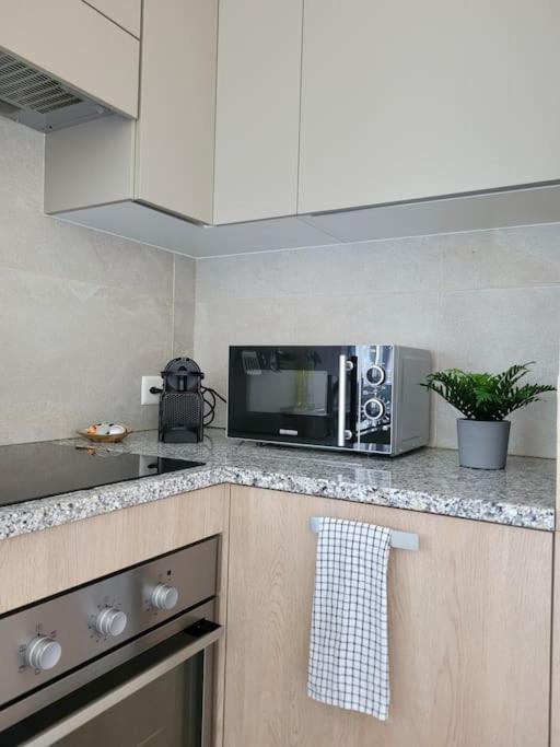 Apartment Palma - Central & Cozy With Free Private Parking Лугано Екстер'єр фото